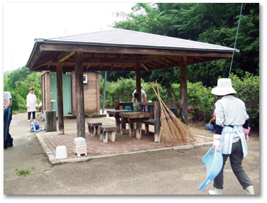 屋外作業班の写真